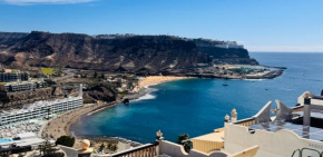Atlantic Ocean & Beach Views - Holiday Club Suite